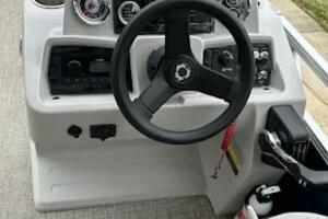 23ft Avalon Yacht For Sale