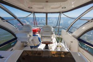 2006 52 Sea Ray Sedan Bridge Zoe Grace Flybridge (4)