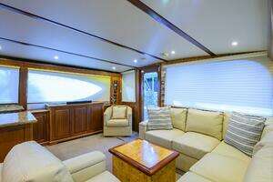 2013 Hatteras GT63 thumbnail 3