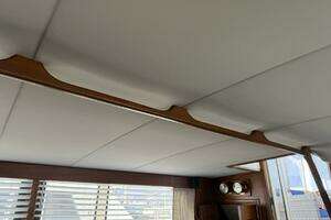 1987 Viking 44 Motor Yacht thumbnail 47