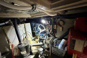 1987 Viking 44 Motor Yacht thumbnail 78