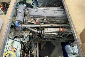1987 Viking 44 Motor Yacht thumbnail 75