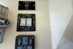 1987 Viking 44 Motor Yacht thumbnail 71