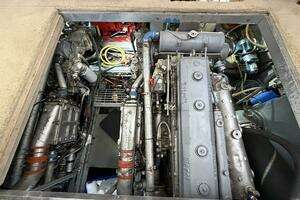 1987 Viking 44 Motor Yacht thumbnail 74