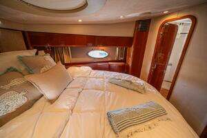 2009 Princess 54 Flybridge thumbnail 53