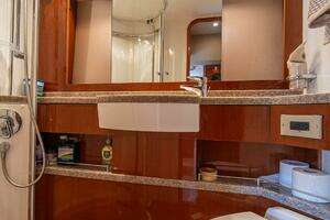 2009 Princess 54 Flybridge thumbnail 69