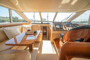 2009 Princess 54 Flybridge thumbnail 31