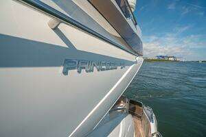 2009 Princess 54 Flybridge thumbnail 15