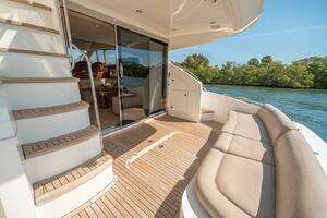 2009 Princess 54 Flybridge thumbnail 4