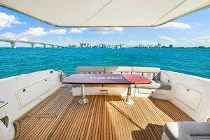 2016 Riviera 5000 Sport Yacht thumbnail 46