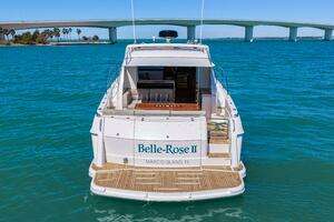2016 Riviera 5000 Sport Yacht thumbnail 7