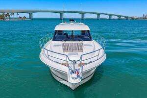 2016 Riviera 5000 Sport Yacht thumbnail 20