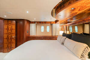 2013 Ocean Alexander 65 PILOTHOUSE thumbnail 67