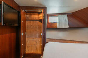 2013 Ocean Alexander 65 PILOTHOUSE thumbnail 56