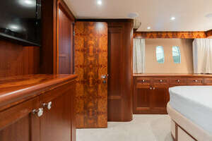 2013 Ocean Alexander 65 PILOTHOUSE thumbnail 61