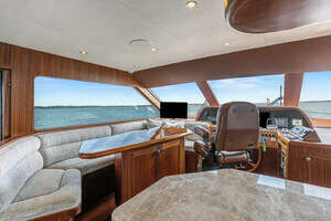 2013 Ocean Alexander 65 PILOTHOUSE thumbnail 27
