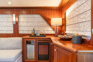 2013 Ocean Alexander 65 PILOTHOUSE thumbnail 23