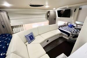 Photo 5934840 for 2021 Regal 33 XO  