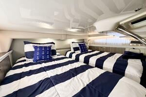 Photo 5934830 for 2021 Regal 33 XO  