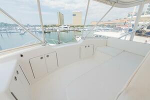 Post 53 - Ros Lyn - Flybridge