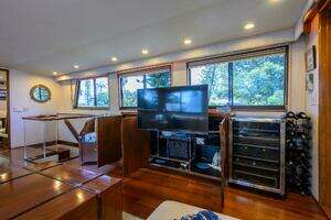 1991 Hatteras 78 Cockpit Motor Yacht thumbnail 44