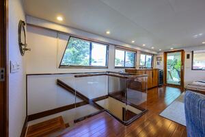 FOREVER YOUNG 78ft Hatteras Yacht For Sale