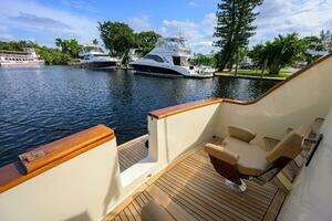 1991 Hatteras 78 Cockpit Motor Yacht thumbnail 48