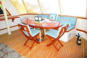 1986 Burger Flush Deck with Flybridge thumbnail 24