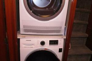 SHEPSL X 87ft Burger Yacht For Sale