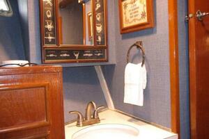 MY ALIBI 56ft Matthews Yacht For Sale