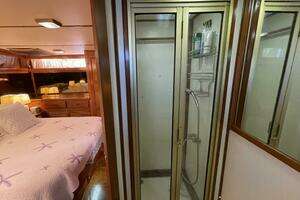 1987 Heritage East 40 Sundeck thumbnail 24