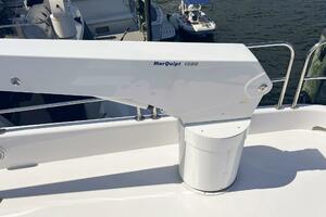 KRISTIN LEE 75’ - Flybridge Davit - Marquit 1500