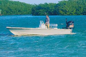 21ft Hewes Yacht For Sale