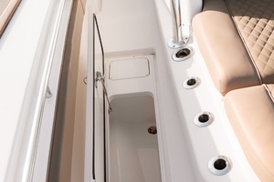 2020 Valhalla Boatworks V37 thumbnail 44