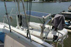 2010 Lagoon 380 thumbnail 18