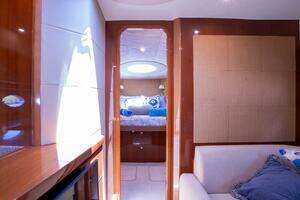 2008 Princess V53 thumbnail 14