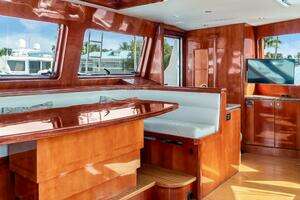 2005 Ocean Alexander 80 motoryacht thumbnail 36
