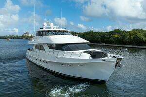 2005 Ocean Alexander 80 motoryacht thumbnail 79
