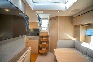 2021 Princess V40 thumbnail 20