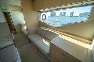 2021 Princess V40 thumbnail 30
