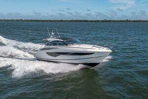 2021 Princess V40 thumbnail 47