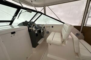 2006 Tiara Yachts 2900 Open Classic thumbnail 11