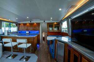 1998 Viking 58 Convertible thumbnail 9