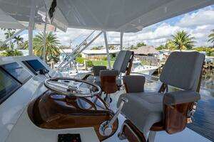 1998 Viking 58 Convertible thumbnail 61