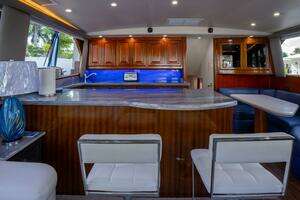 1998 Viking 58 Convertible thumbnail 27