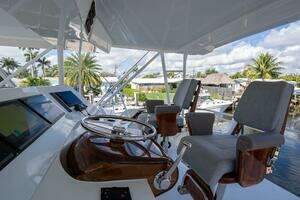 1998 Viking 58 Convertible thumbnail 60