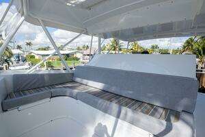 1998 Viking 58 Convertible thumbnail 59