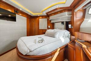 MAMBO 112ft Ferretti Yachts Yacht For Sale