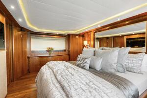 MAMBO 112ft Ferretti Yachts Yacht For Sale
