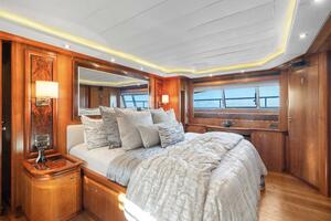 MAMBO 112ft Ferretti Yachts Yacht For Sale